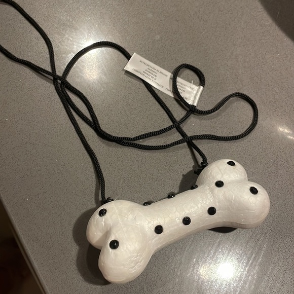 Cruella 101 Dalmatians Halloween Costume 1X - Picture 8 of 9